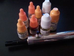 800px-510N_e-cigarette_and_e-liquids